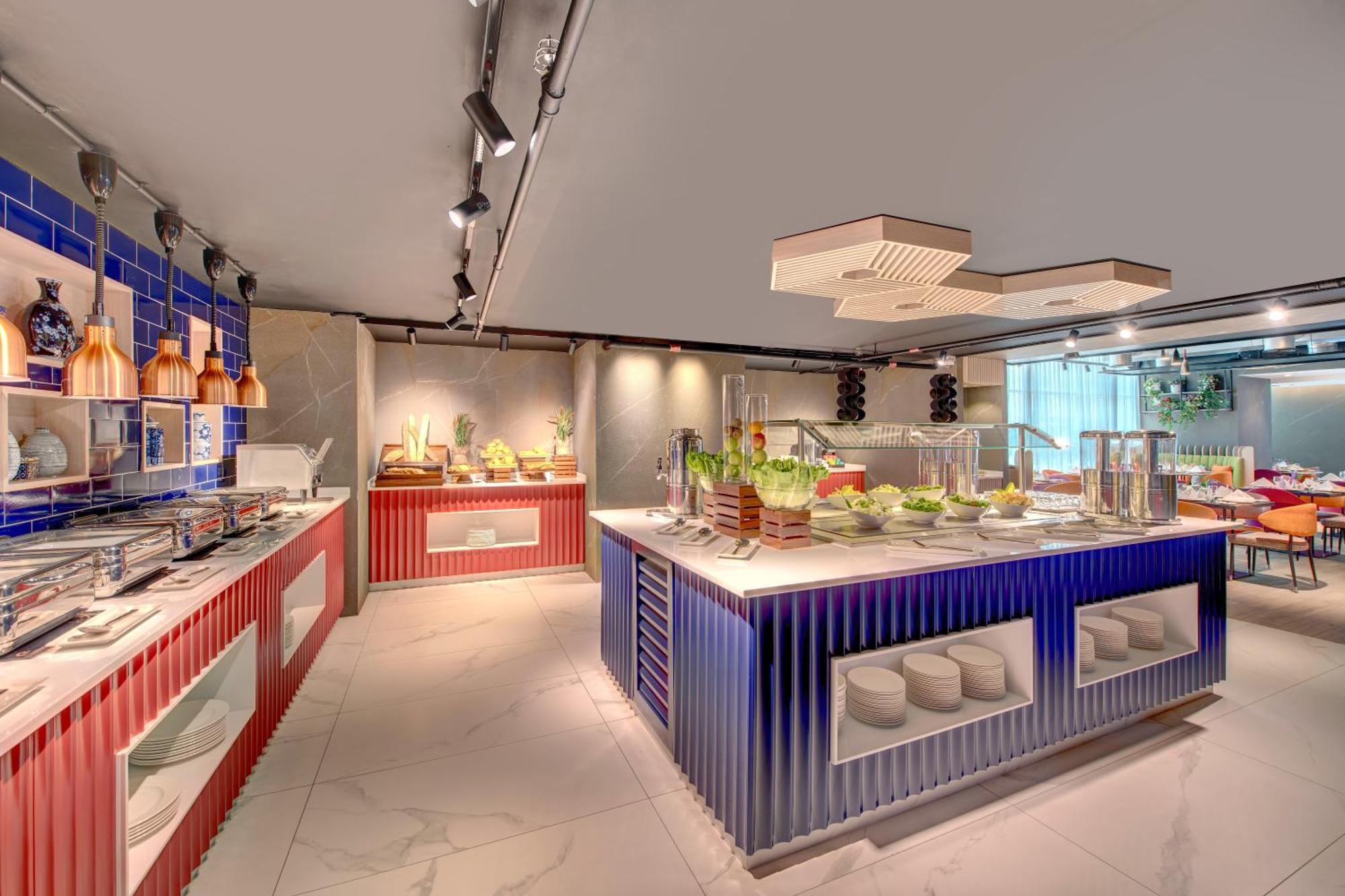 La Quinta By Wyndham Al Wahda