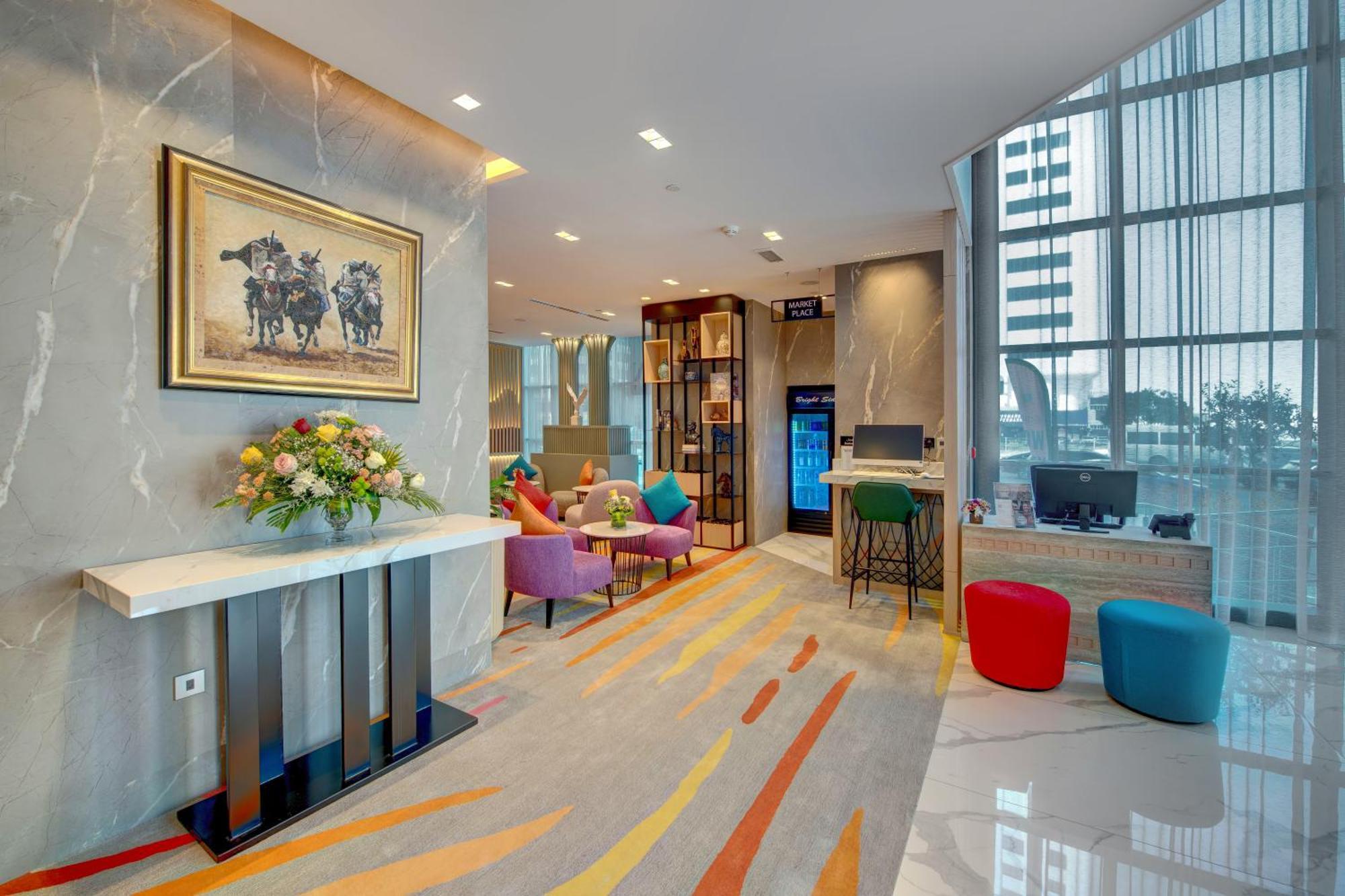 Hotel La Quinta By Wyndham Al Wahda 4*