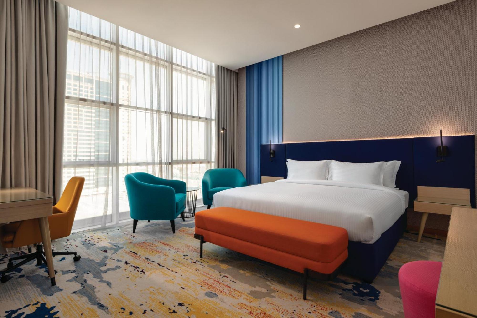La Quinta By Wyndham Al Wahda Hotel 4*